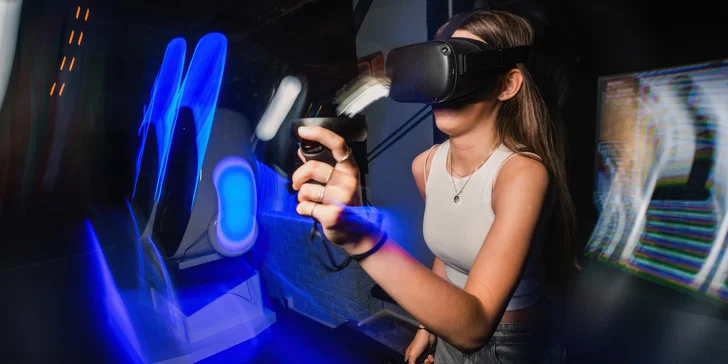 Virtuální realita v centru Brna: 30–60 minut hry pro jednoho i dva pařany