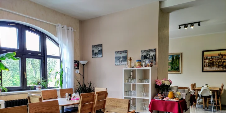 Relax v Harrachově: pokoj nebo apartmán s privátní vířivkou a snídaní