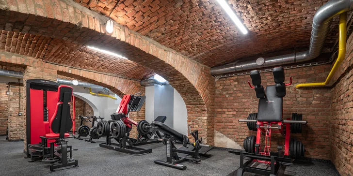 1-4 vstupy do nového fitness v gymu Destiny v Králově poli + protein ke každé návštěvě