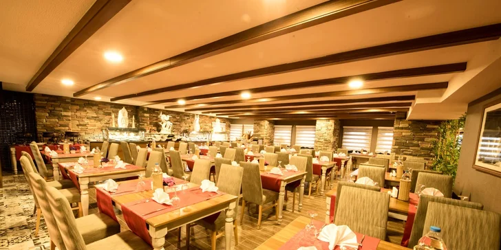 Na lyže do Turecka: letecký zájezd do 3* hotelu Mirada del Monte, v ceně polopenze a bodový skipas