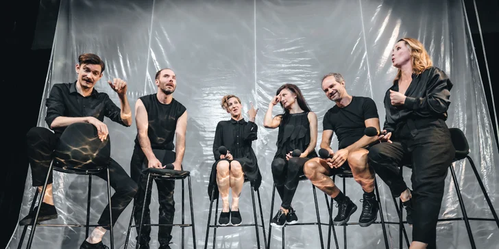 Vstupenka na vybraná říjnová představení ve Studiu Ypsilon
