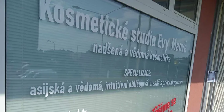 Kosmetické balíčky: lash lifting, barvení řas i celkové ošetření