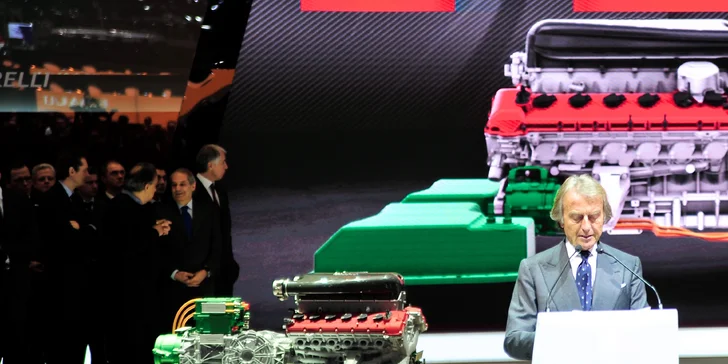 Hit motoristů a příznivců krásných aut: výlet na autosalon v Ženevě