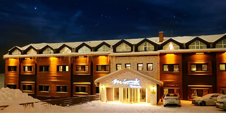 Na lyže do Turecka: letecký zájezd do 3* hotelu Mirada del Monte, v ceně polopenze a bodový skipas