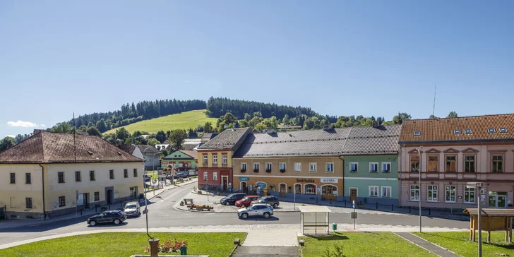 Aktivní dovolená na Šumavě: hotel v Hartmanicích se snídaněmi nebo polopenzí