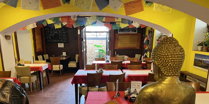 3chodové menu pro 2 osoby v originální nepálské a indické restauraci