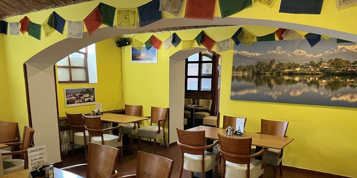 3chodové menu pro 2 osoby v originální nepálské a indické restauraci