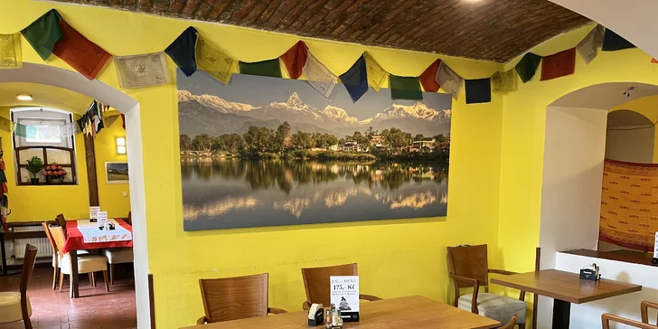 3chodové menu pro 2 osoby v originální nepálské a indické restauraci