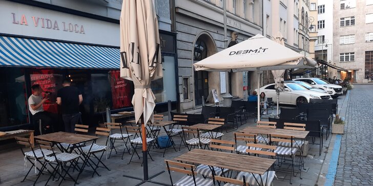 Španělsko v centru Brna: pestré tapas a láhev šampaňského pro 2 osoby