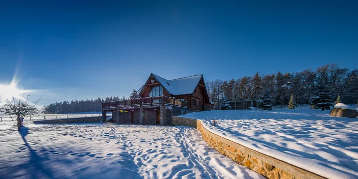 Pohoda na ranči v České Sibiři: jídlo, privátní wellness, ochutnávka specialit i skipas do areálu Monínec