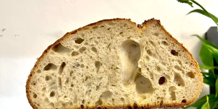 Poukaz na postupný odběr 5 nebo 10 kváskových chlebů v pekařství