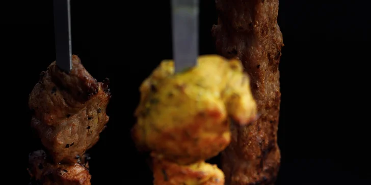 Mr. Hayer: arménský gyros, kebab v lavaši nebo bagetě a domácí nápoje