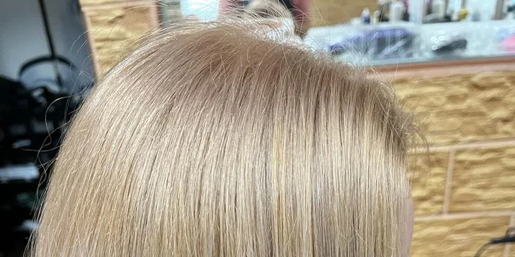 Kompletně nový účes: 3D střih, melír i barva nebo balayage