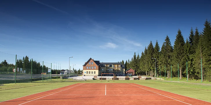 Sport i relaxace v Jakuszycích: dobré jídlo, vstup do wellness i turistika