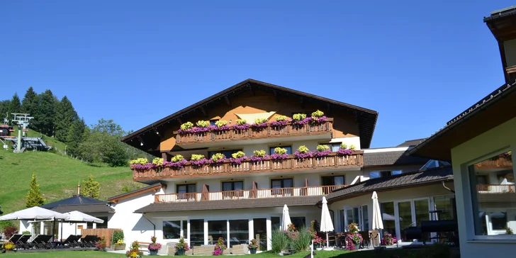 Vyhlášené údolí Brandnertal: 4* hotel s polopenzí, neomezený wellness i karta hosta se spoustou slev