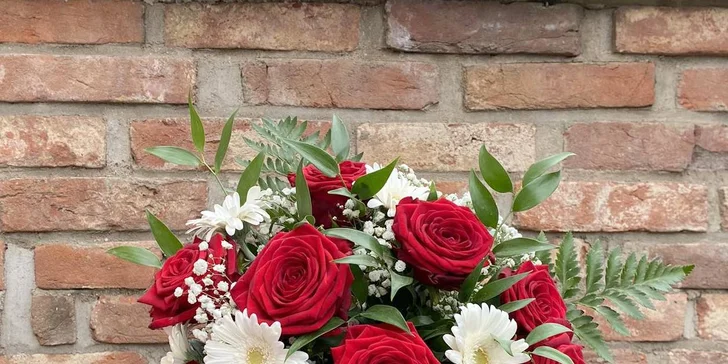 Floristické kurzy na 2 a 4 hodiny: Úvod do floristiky a Základy vázání kytic