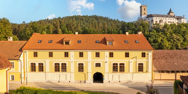 Prohlídka pivovaru Rožmberk, varianty i s ochutnávkou piva a chipsy nebo gulášem