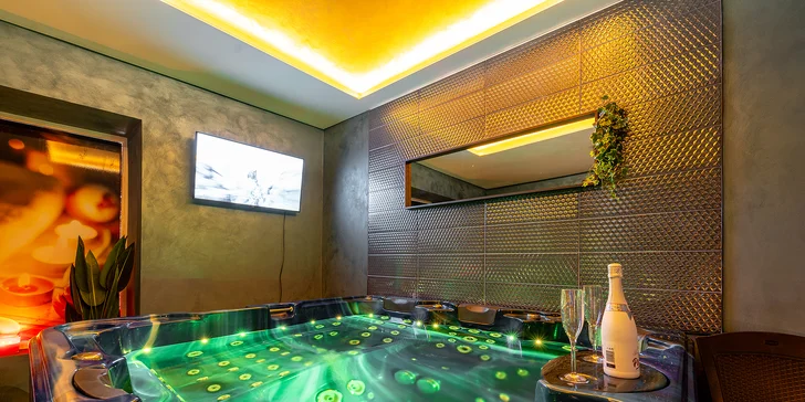2 hodiny relaxace v privátním wellness i se sektem a občerstvením pro 2 osoby