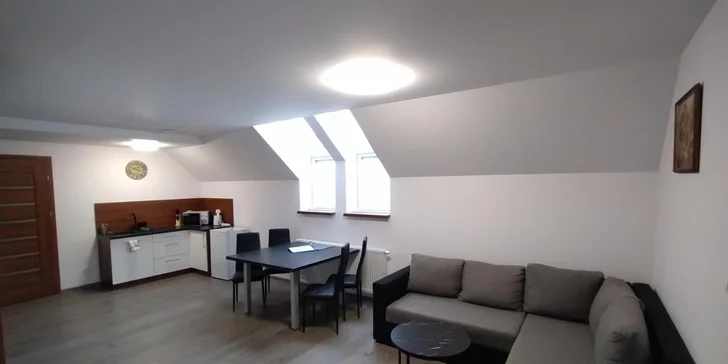 Apartmány u Bešeňové pro pár i rodinu: wellness, večeře a karta slev Region Card Liptov