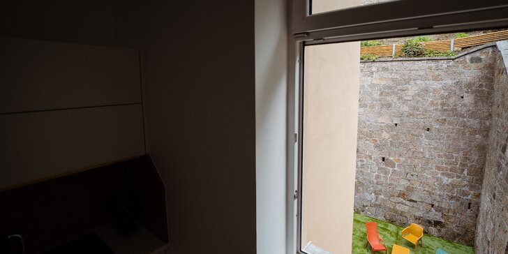 Zbrusu nové apartmány v Karlových Varech: bydlení přímo u kolonády i se snídaní a wellness