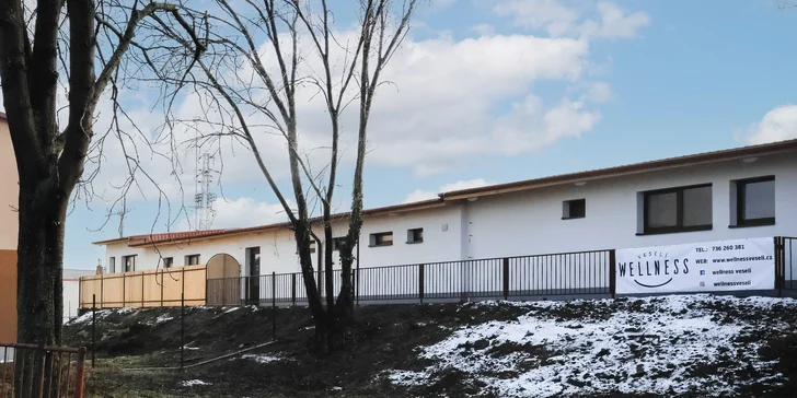 Relaxační pobyt v apartmánu: wellness se saunami a vířivkou i snídaně