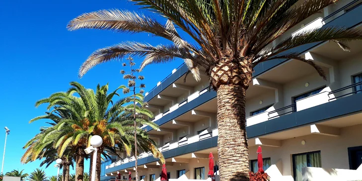 Sluncem zalitá dovolená na exotické Fuerteventuře: polopenze i all inclusive v adult only hotelu s bazény