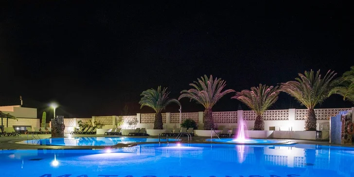 Sluncem zalitá dovolená na exotické Fuerteventuře: polopenze i all inclusive v adult only hotelu s bazény