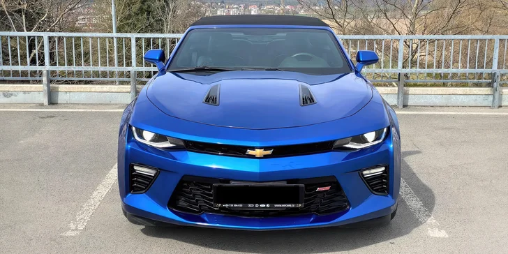 Se staženou střechou a větrem ve vlasech: pronájem kabrioletu Chevrolet Camaro