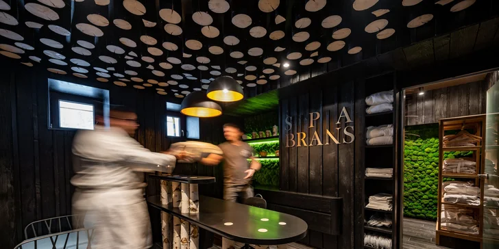 Pětichodové menu i wellness v horském hotelu Brans pro 2 osoby