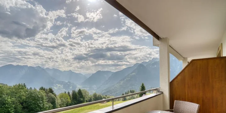 Vyhlášené údolí Brandnertal: 4* hotel s polopenzí, neomezený wellness i karta hosta se spoustou slev