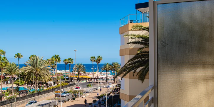 Zimní dovolená u moře: hotel na Gran Canaria jen 3 minuty pěšky od písečné pláže, all inclusive, dítě zdarma