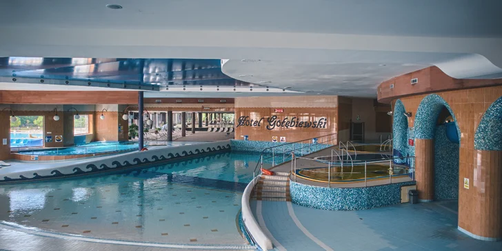 Rodinný pobyt u Mazurských jezer: hotel s aquaparkem, polopenze či plná penze a zábava pro děti