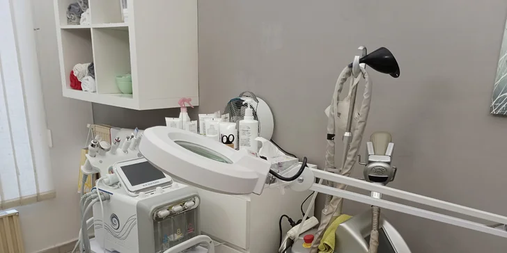 Kosmetické balíčky pro krásnou pleť: základní, pro aknózní pleť i liftingový