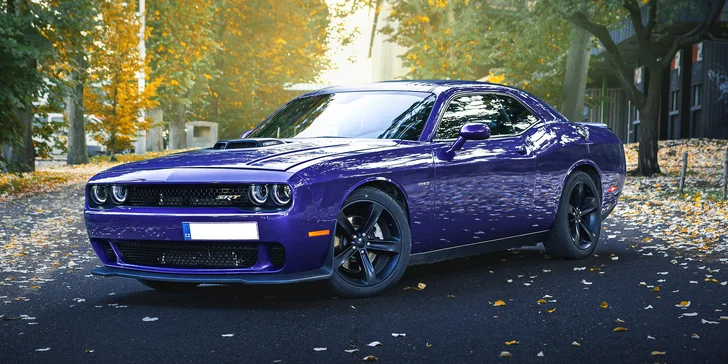 Zažijte pravou Ameriku s Dodge Challenger Shaker: 20–50 minut jízdy i svezení se závodníkem