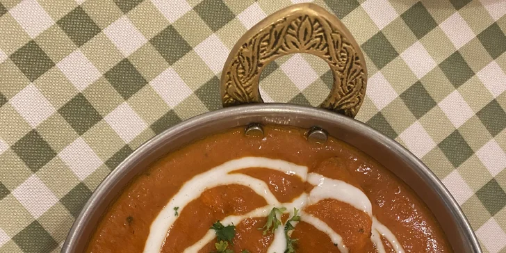 4chodové indické menu pro 2 osoby: polévka, kuřecí či vege hlavní chod i dezert