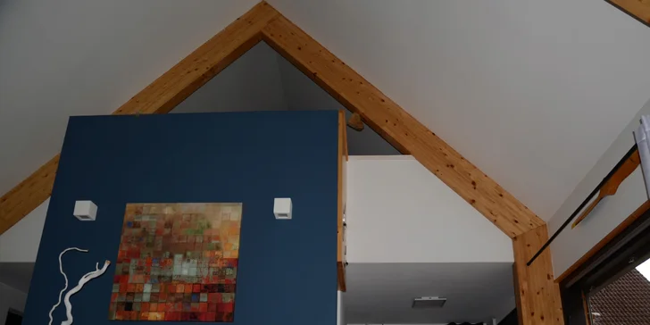 Buďte pár dní jen spolu: romantický pobyt v luxusní chatě se saunou, vířivkou a krbem