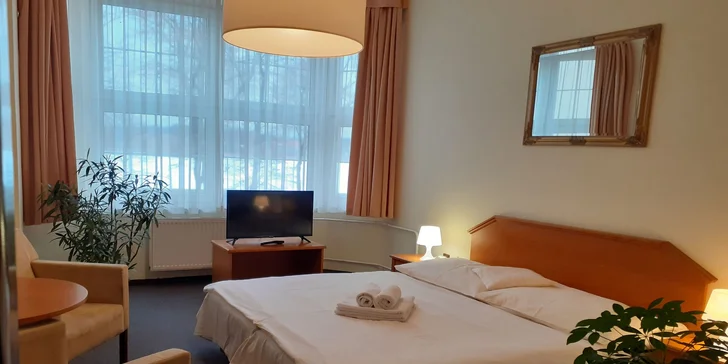Odpočinek v Krušných horách: turistika, lyžování a relax v sauně
