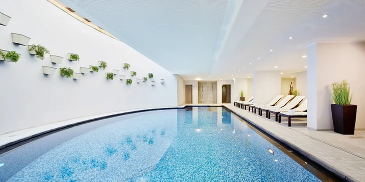 Na aktivní dovolenou do Rakouska: hotel přímo u vleků a neomezený wellness, až 4 osoby