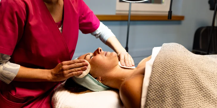 Kosmetické ošetření pleti i regenerační procedura s přístrojem Nu Skin