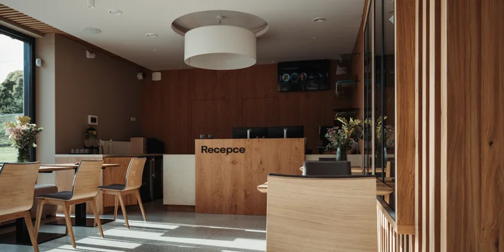 Moderní resort v Beskydech nedaleko Vsetína: snídaně, pobyt s večeří i neomezeným wellness