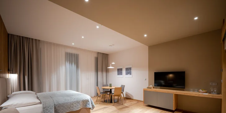 Moderní resort v Beskydech nedaleko Vsetína: snídaně, pobyt s večeří i neomezeným wellness