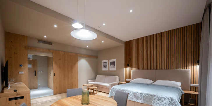 Moderní resort v Beskydech nedaleko Vsetína: snídaně, pobyt s večeří i neomezeným wellness
