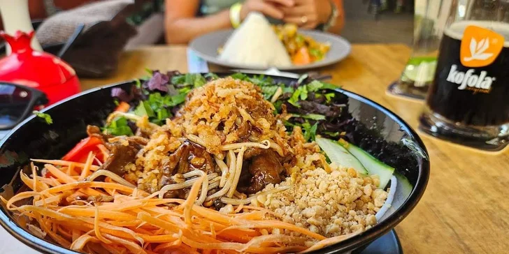Voucher až na 1000 Kč na jakákoliv jídla i nápoje v asijské restauraci Sunrise