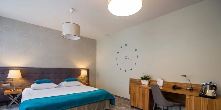 Pobyt se snídaní v samém srdci Vratislavi: ubytování v moderním hotelu pro jednoho, pár i rodinu