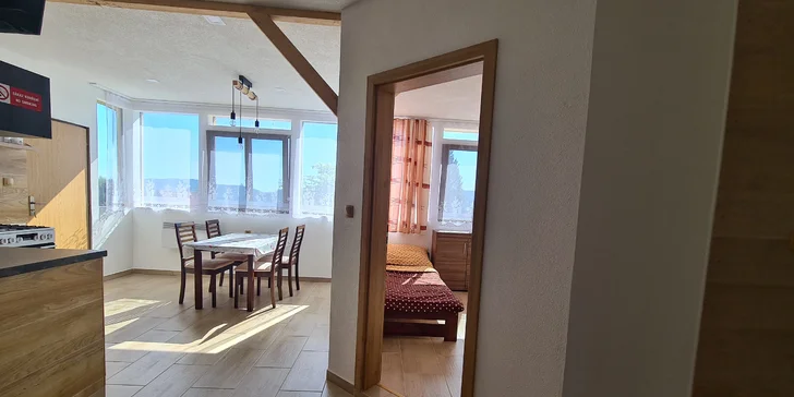 Až 8 dní pohody přímo u Lipna: vybavený apartmán s kuchyňkou a půjčením kol