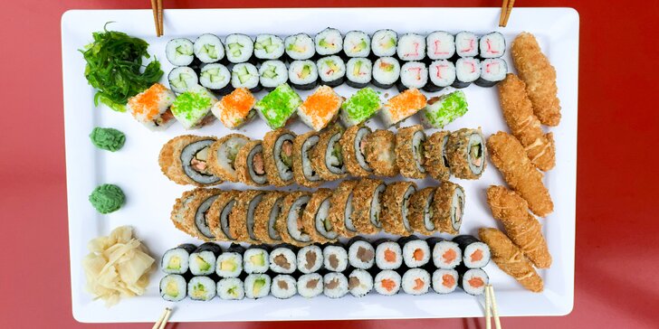 Set 59, 74 nebo 85 kousků sushi s lososem, tuňákem, avokádem i krabem