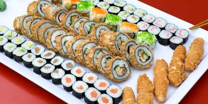 Set 59, 74 nebo 85 kousků sushi s lososem, tuňákem, avokádem i krabem