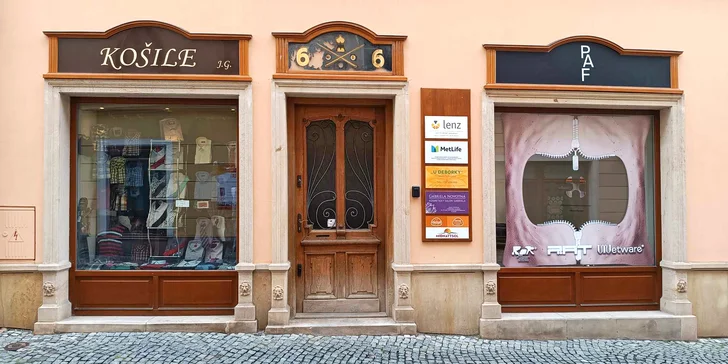 Kosmetické ošetření dle výběru: čištění pleti, hydratace, lifting i barvení a úprava obočí