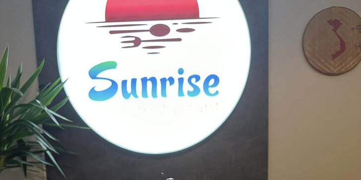 Voucher až na 1000 Kč na jakákoliv jídla i nápoje v asijské restauraci Sunrise
