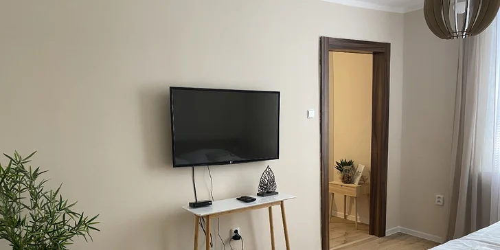 Moderní apartmánový hotel v Havířově: nocleh i privátní relax ve vířivce